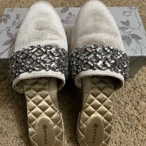 NWOT Birdies - The Songbird - Snow Crystal (Box included)